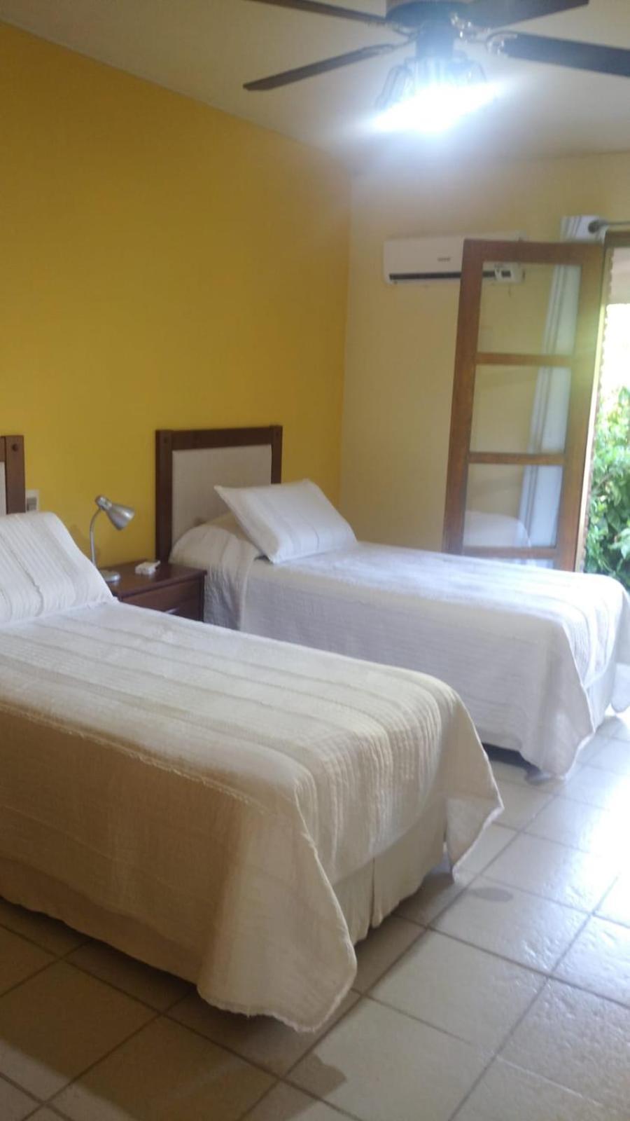 La Casona Del Lago Balneario Ipora 外观 照片